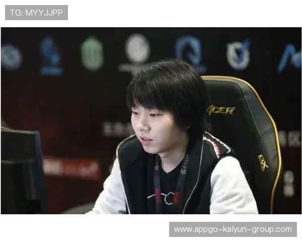 DOTA2战队极限配合震撼观众，dota2战队you know who