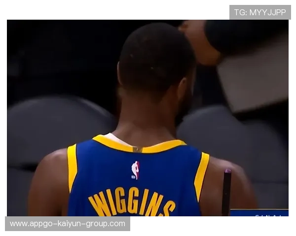 勇士外线突然开闸,三分雨落下 勇士外线突然开闸,三分雨落下