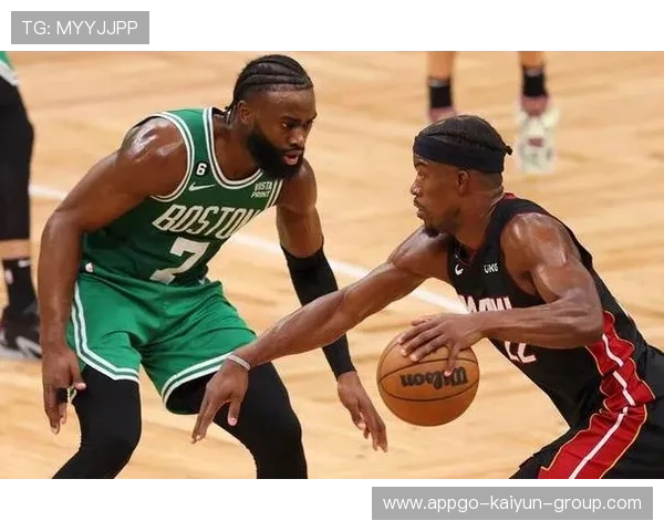 关键突破撕开对手防线